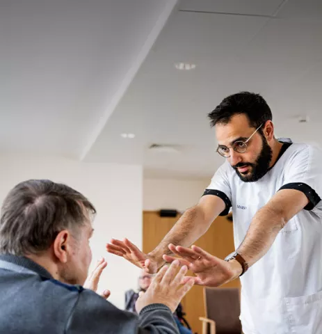 ÉQUIPE MÉDICALE ET PARAMÉDICALE