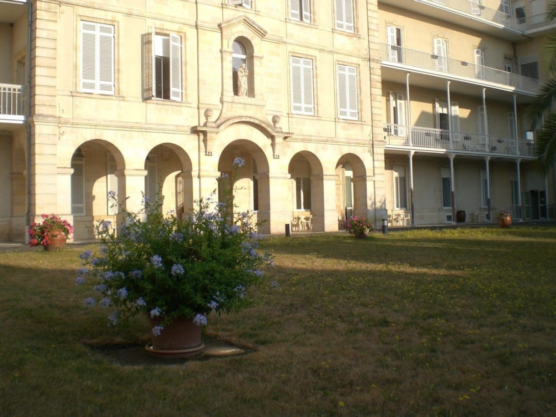 Ma Ma Maison des Petites Soeurs des Pauvres de Bordeaux